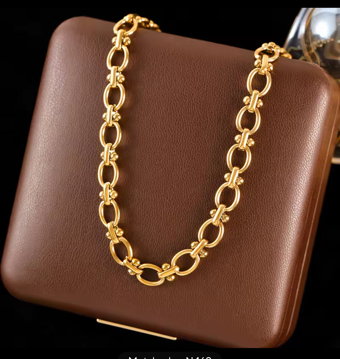 Gold Stainless Steel Circle Link Necklace & Bracelet Set – Executive Statement Chain Jewelry for Women.