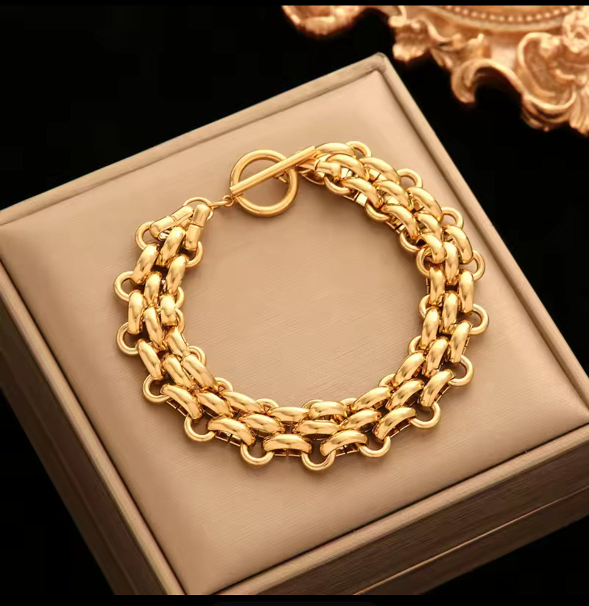 Statement Gold Large Link Stainless Steel Necklace & Bracelet Set – Chunky Chain Jewelry for Women.
