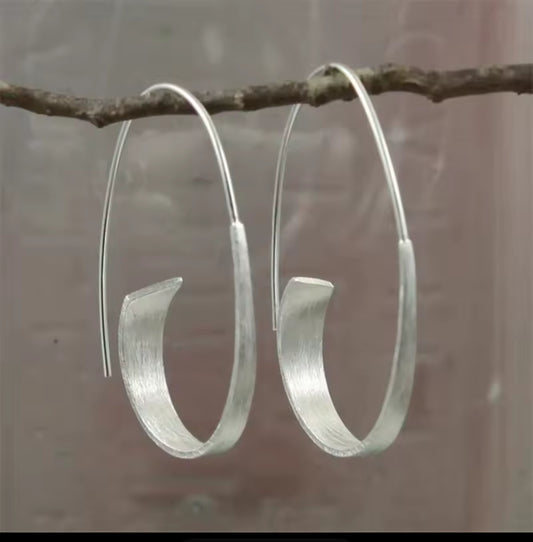 Minimalist Long Hook Spiral Silver Hoop Earrings – Modern Dangle Earrings for Women.