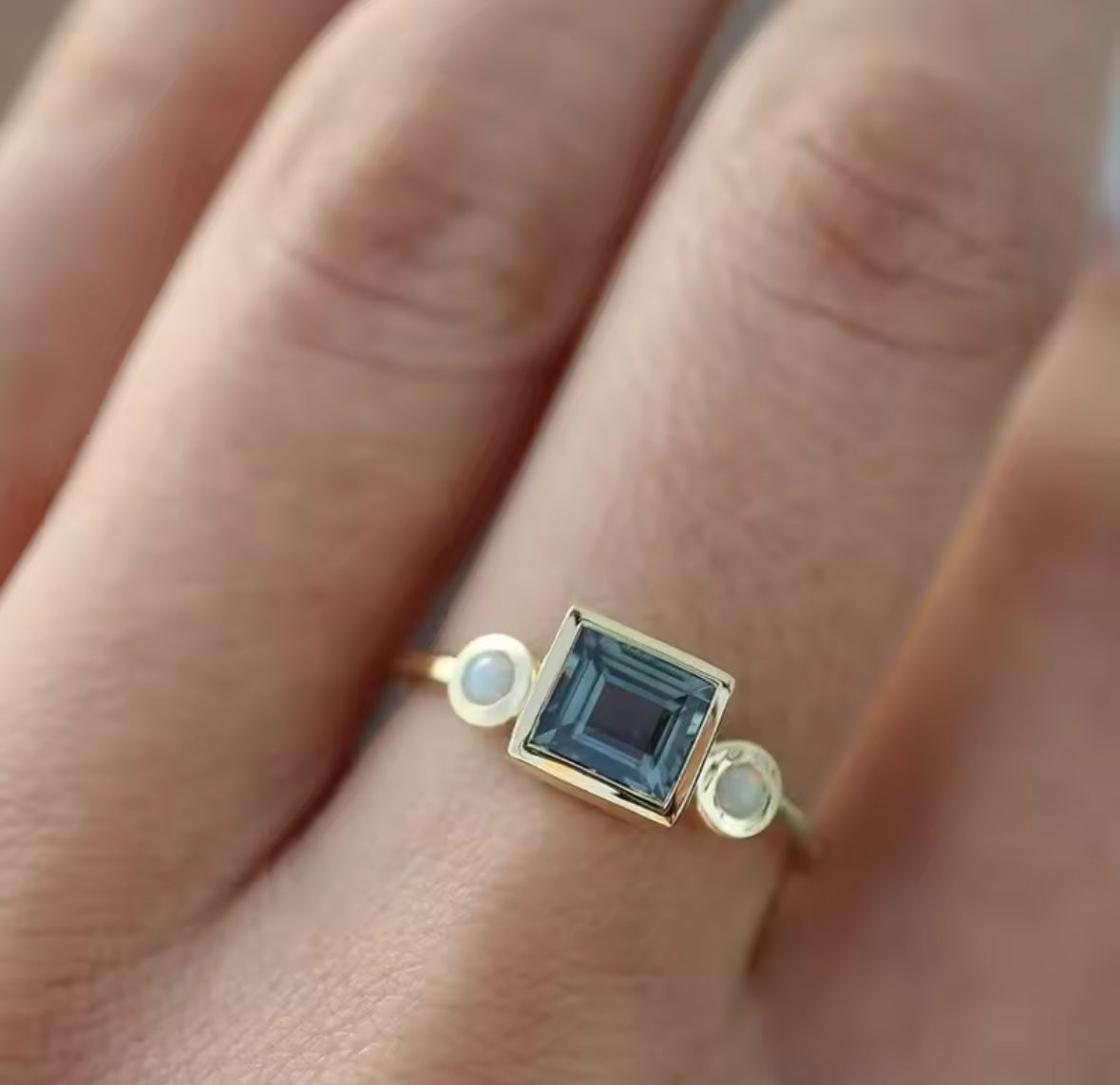 Designer-Inspired 3-Piece Gold Blue Zircon Cocktail Ring Set – Elegant Stackable Rings for Women.