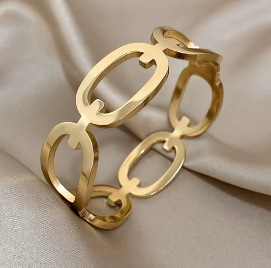 Interlocking Stainless Steel Gold circle cut out Cuff Bracelet