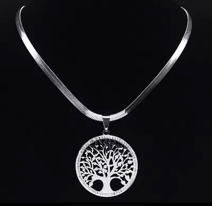 Gold Stainless Steel Herringbone Chain  with A  Inlaid Zircon Tree Of Life Pendant