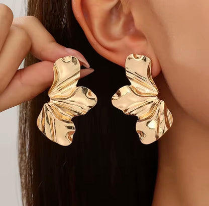 Modern Bold Leaf Earrings – Gold or Silver Stainless Steel Statement