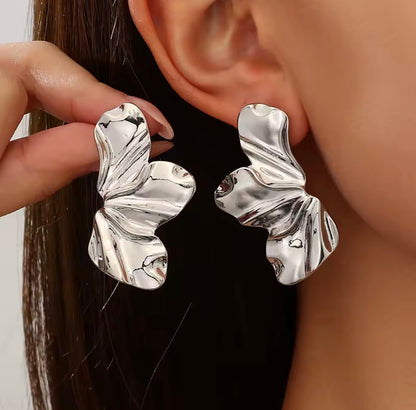 Modern Bold Leaf Earrings – Gold or Silver Stainless Steel Statement