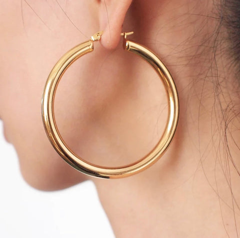 Picture of E899-GOLD THICK HOOP EARRING